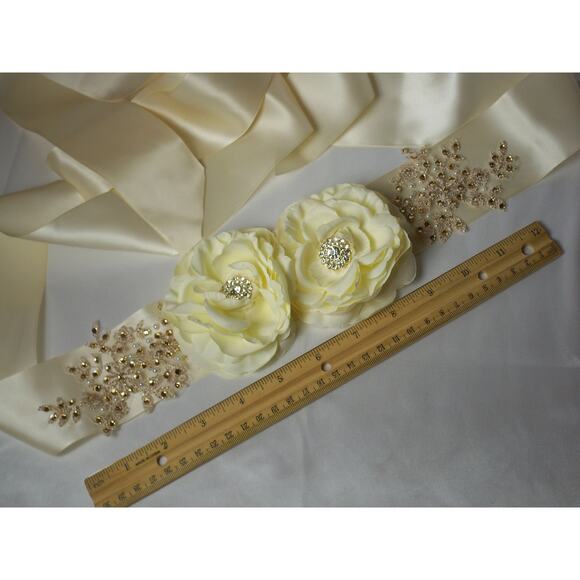 Ivory rhinestone wedding dress belt , flower rhinestone lace bridal dress belt - Picture 6 of 7